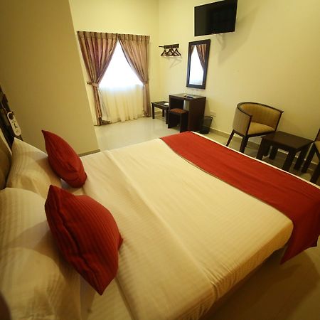 Hotel Sunhill Mount Lavinia Dehiwala-Mount Lavinia Εξωτερικό φωτογραφία